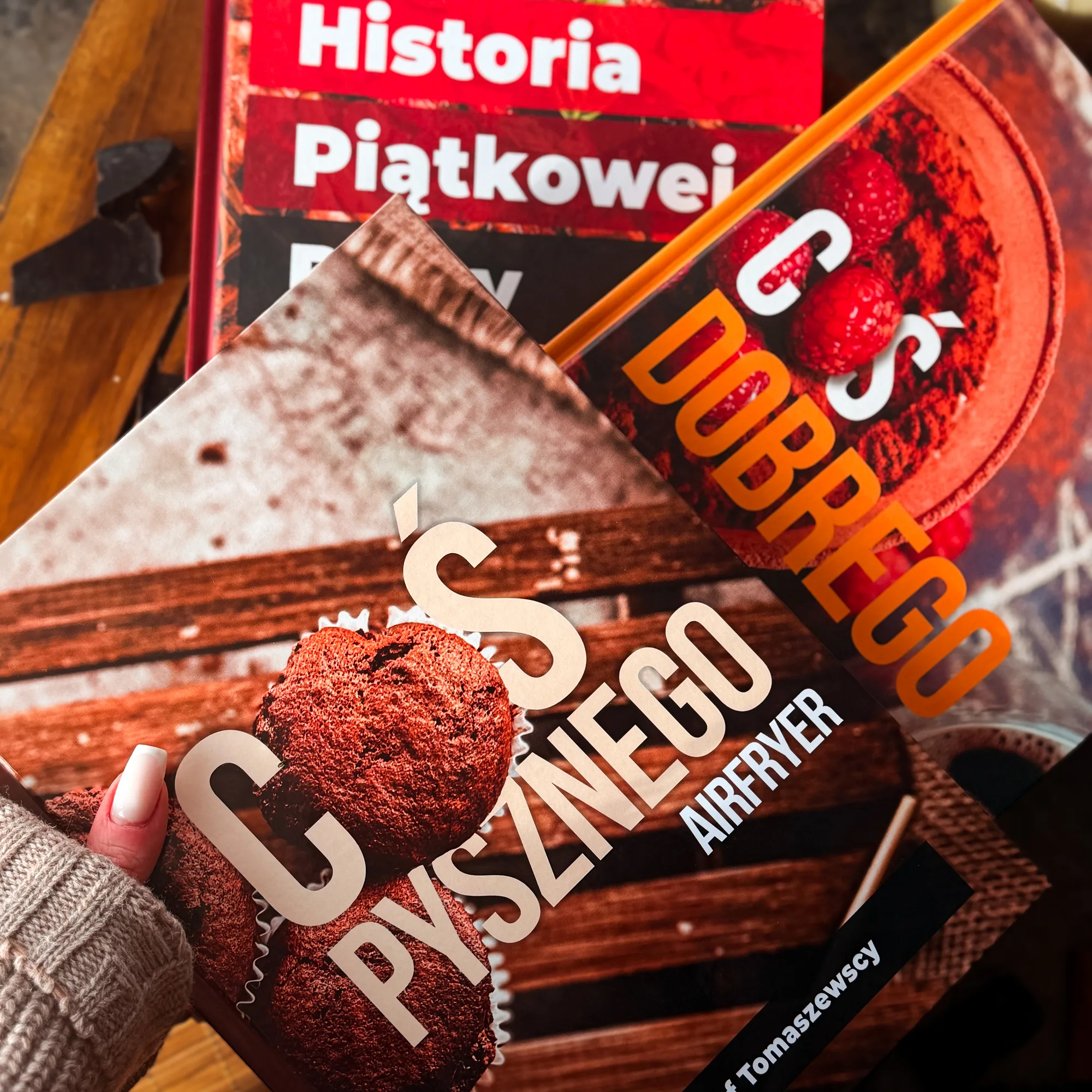 Zestaw: Cała seria - 3 książki w twardej oprawie - okładka